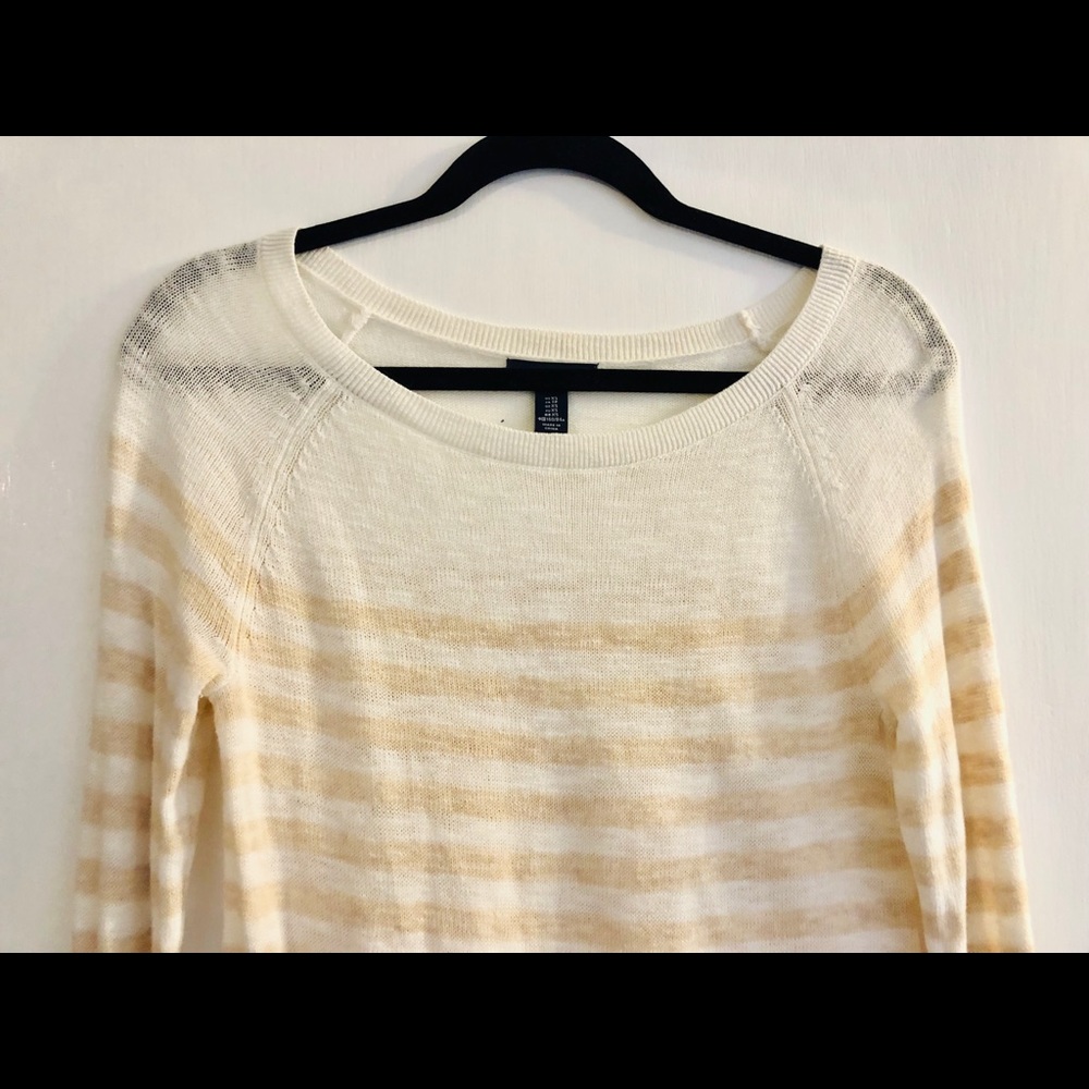Gap cream striped sweater